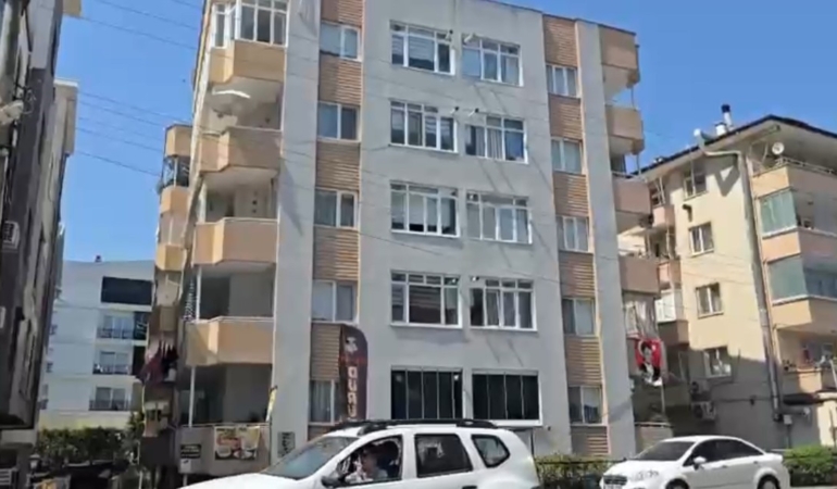 mudanyada-77-yasindaki-kadin-evinde-olu-bulundu-cinayet-suphesi-arastiriliyor-1ZxJatFm.jpg