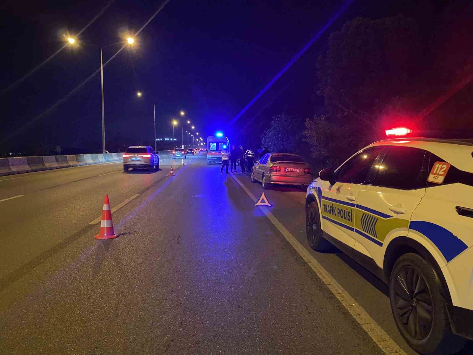 mudanyada alkollu surucu dehseti motosiklete carpip kacti 3 754dwIrA