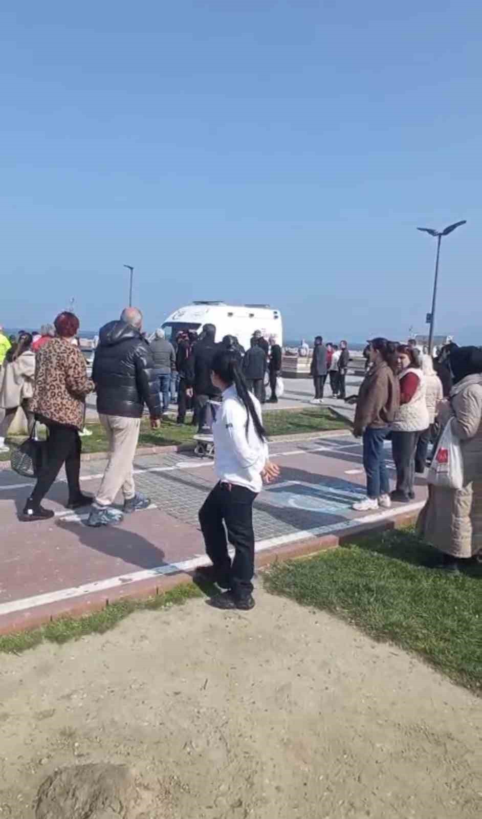 Mudanya’da kamyonun ezdiği 4 yaşındaki çocuk hayatını kaybetti 4 mudanyada kamyonun ezdigi 4 yasindaki cocuk hayatini kaybetti 0 BCfWC4FP