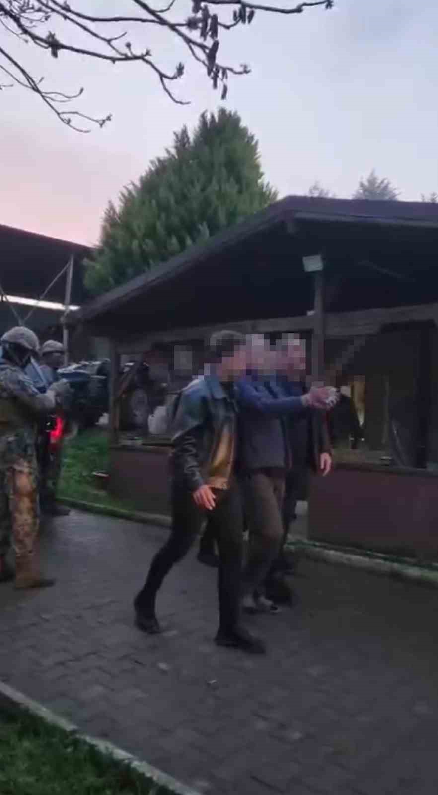 muebbetlik firari saklandigi at ciftliginde operasyonla yakalandi 0 pZZM1Q9g