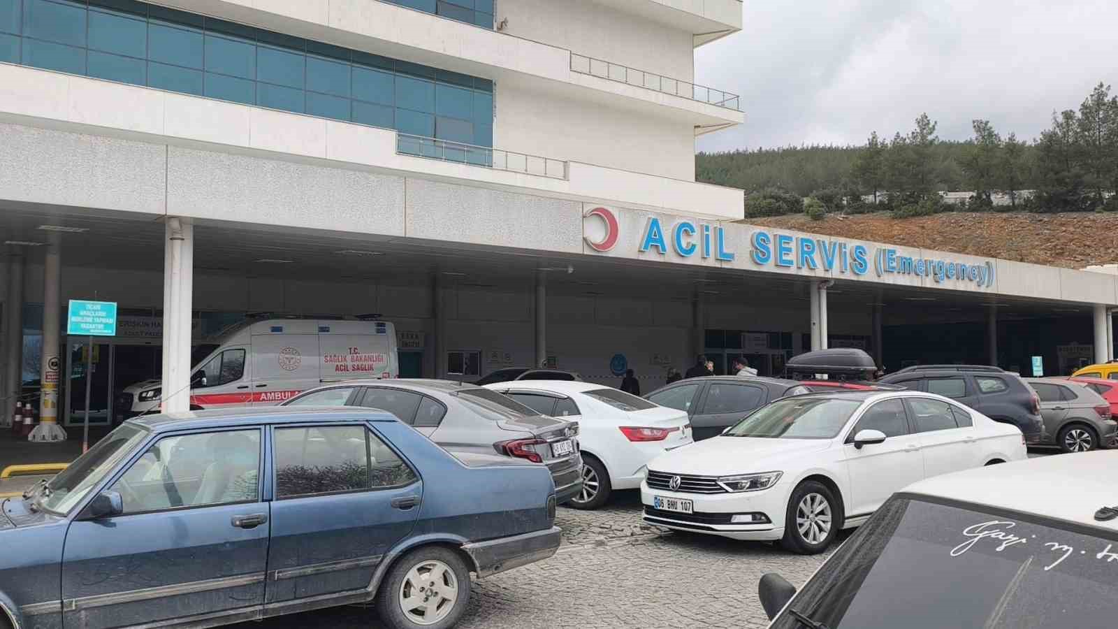 Muğla’da Ramazan topu patlamasında 19 yaşındaki genç ağır yaralandı 8 muglada ramazan topu patlamasinda 19 yasindaki genc agir yaralandi 4 uQAVVig1