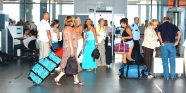 muglaya-2-ayda-27-bin-431-turist-giris-yapti-3FpJb3qs.jpg
