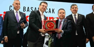muhittin-bocekten-cezaevinde-ek-ifade-ekrem-imamoglu-benden-15-milyon-euro-istedi-5-milyonu-KFi53S8U.jpg