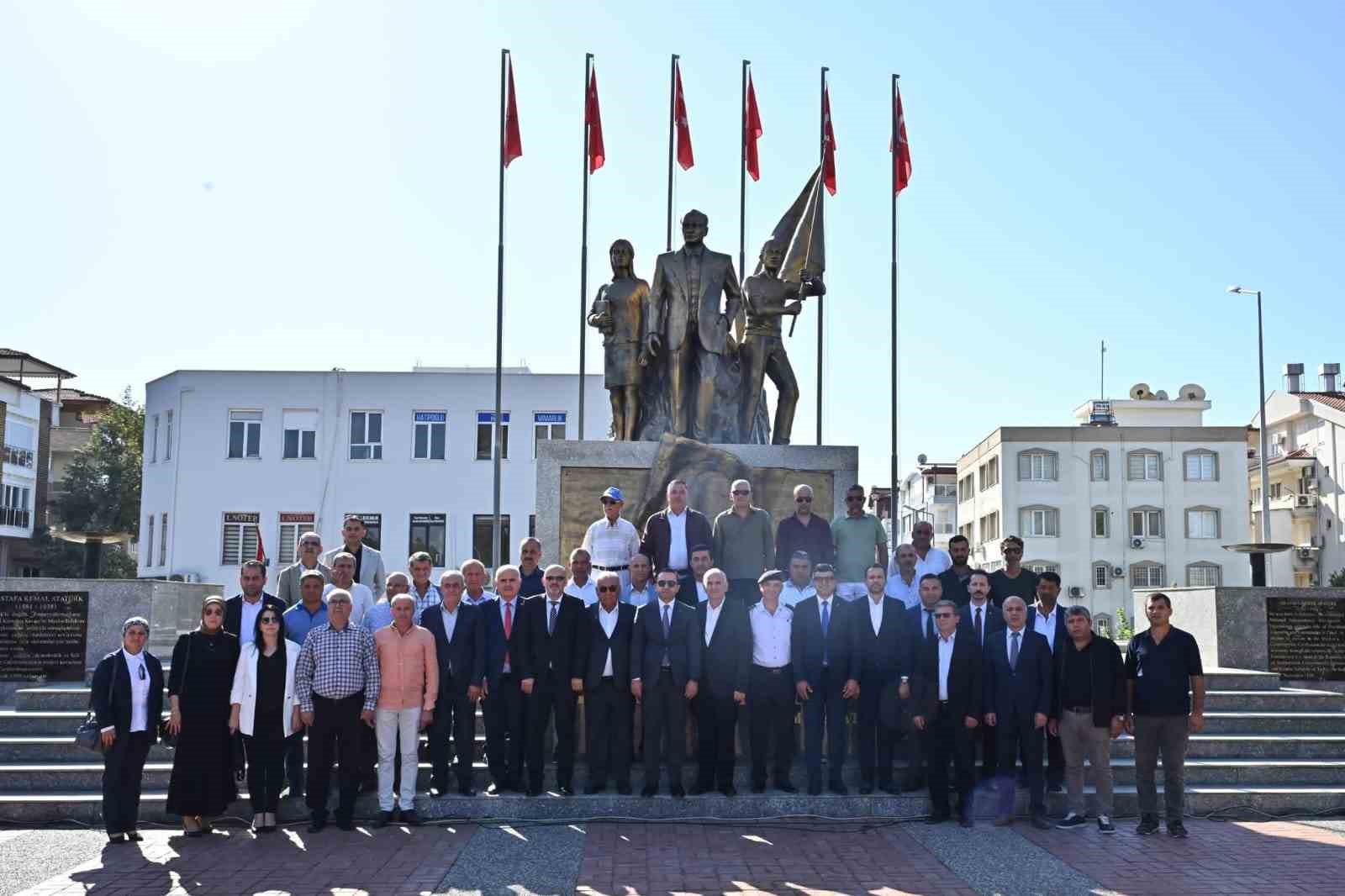 muhtarlar gununde kursude konusan muhtar bayginlik gecirdi 3 yChubaAG