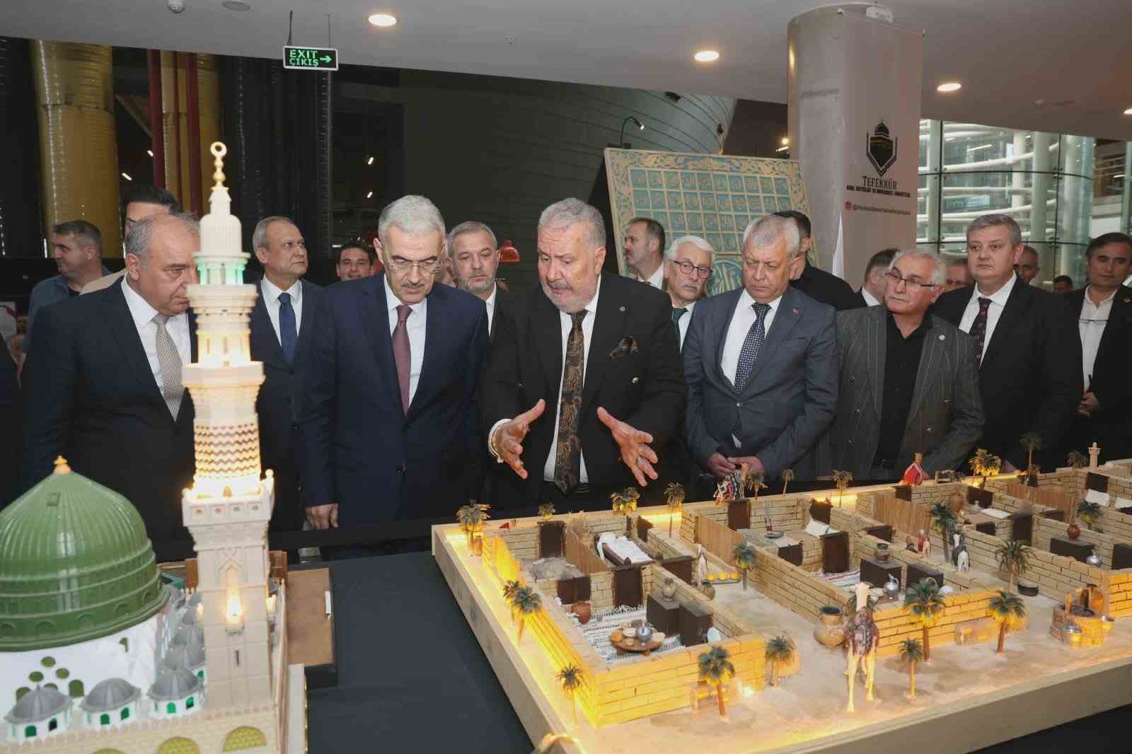 mukaddes emanetler sergisi osmangazide ziyaretcilerini agirliyor 1 EdgueJ8z