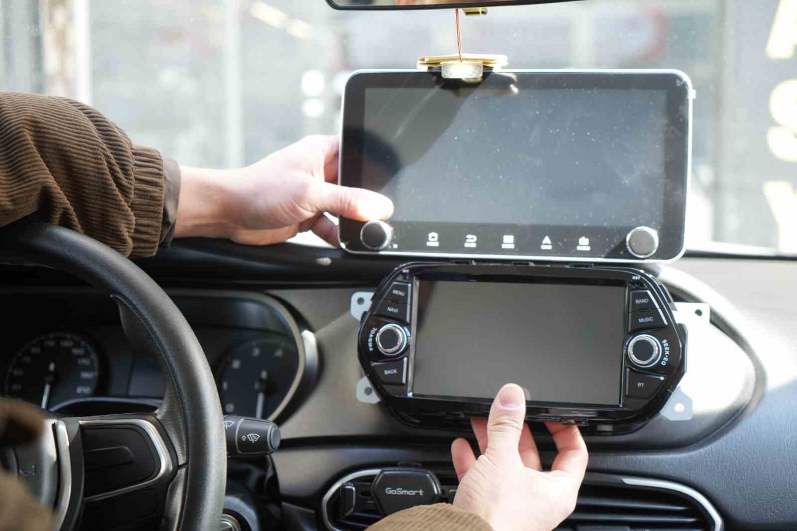 multimedya ekran isleri dusurdu app plaka ise artirdi 0 I3H6AAKz