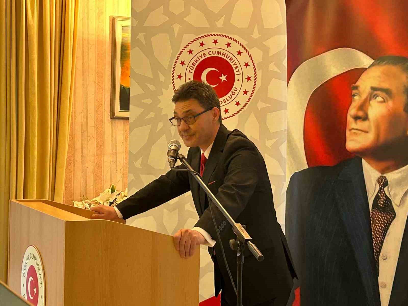 munihte 27 mart dunya tiyatro gunu buyuk coskuyla kutlandi 0 FImDRjnO