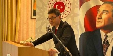 munihte-27-mart-dunya-tiyatro-gunu-buyuk-coskuyla-kutlandi-STKGzvO7.jpg