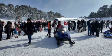 murat-dagi-termal-kayak-merkezi-somestirde-tatilcilerin-gozdesi-oldu-9udyvrrd.jpg