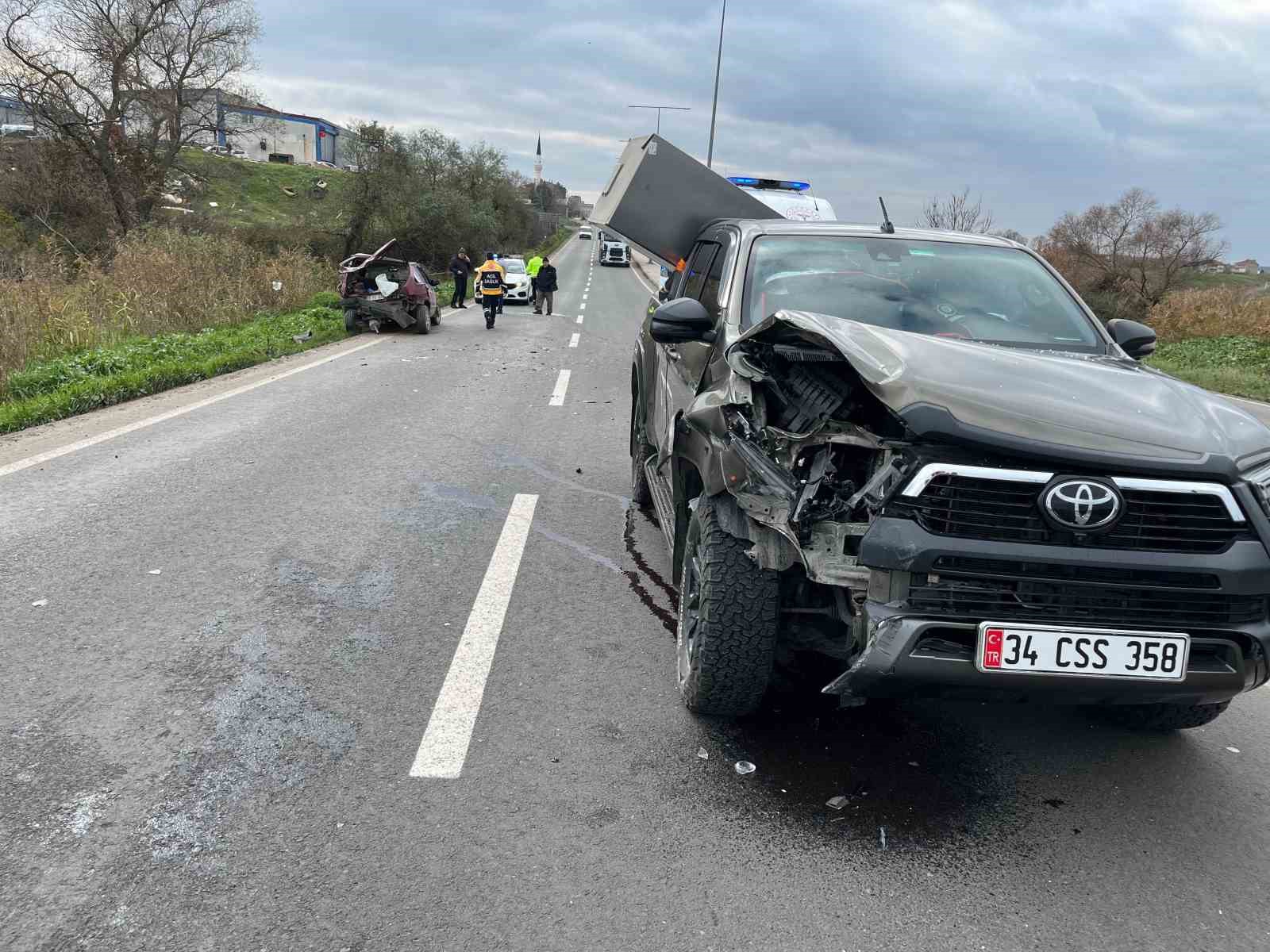 Muratlı Sanayi Sitesi önünde trafik kazası: 1 yaralı 5 muratli sanayi sitesi onunde trafik kazasi 1 yarali 1 3nuzDm6u