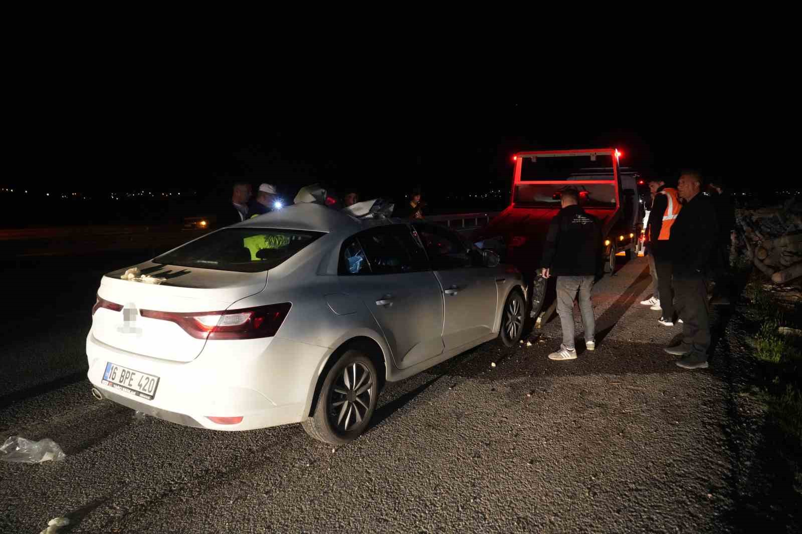 mus bingol kara yolunda otomobil ata carpti 7 yarali 3 QFflIrph