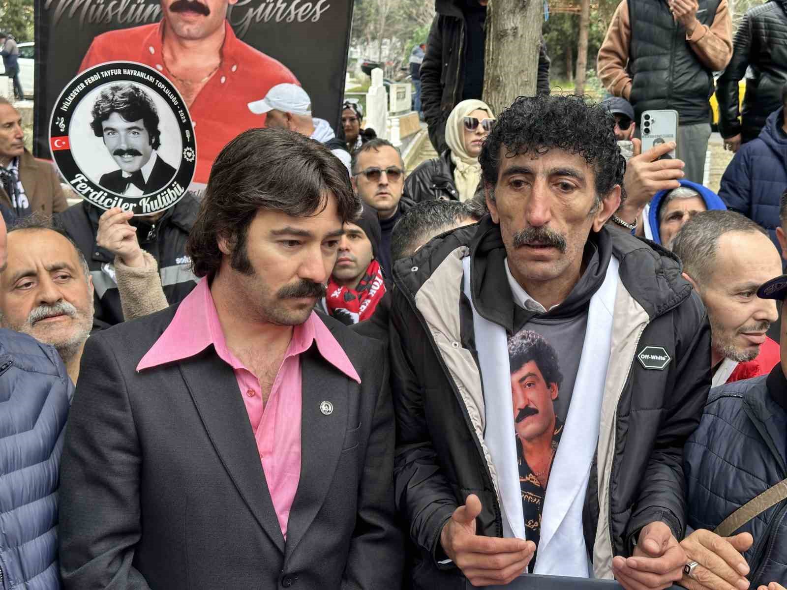 muslum baba unutulmadi sevenleri olumunun 13uncu yilinda mezari basinda bulustu 3 DlSMC4CC