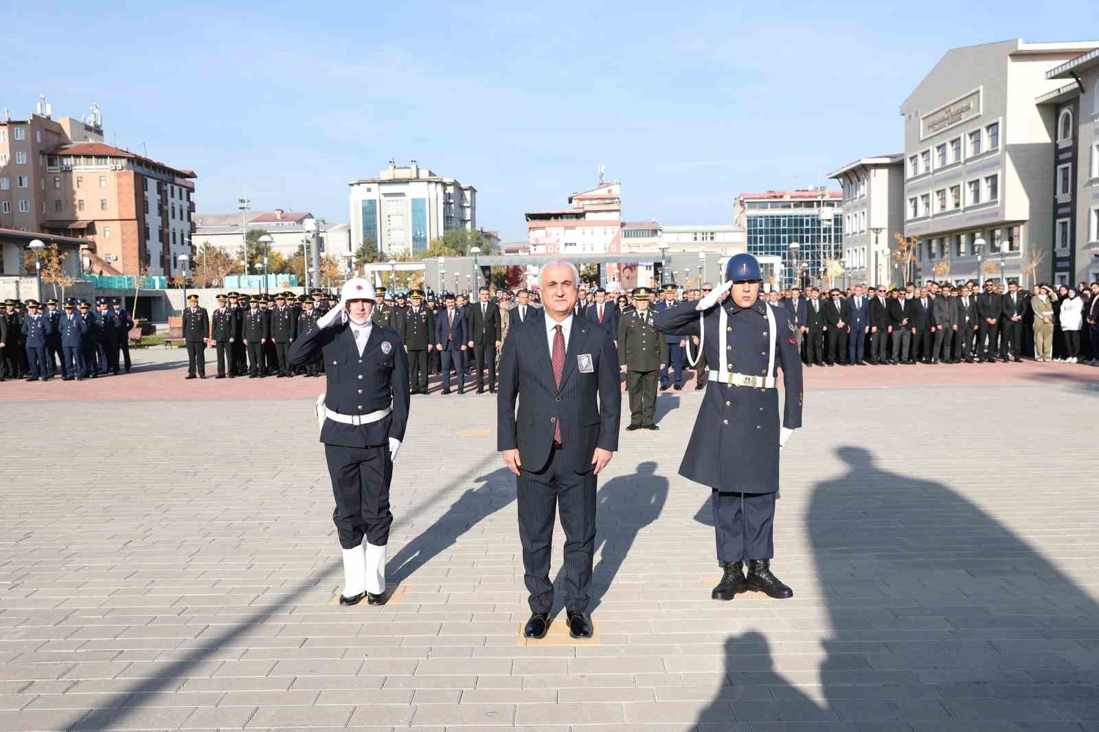 musta 10 kasim toreninde dikkat ceken detay 1