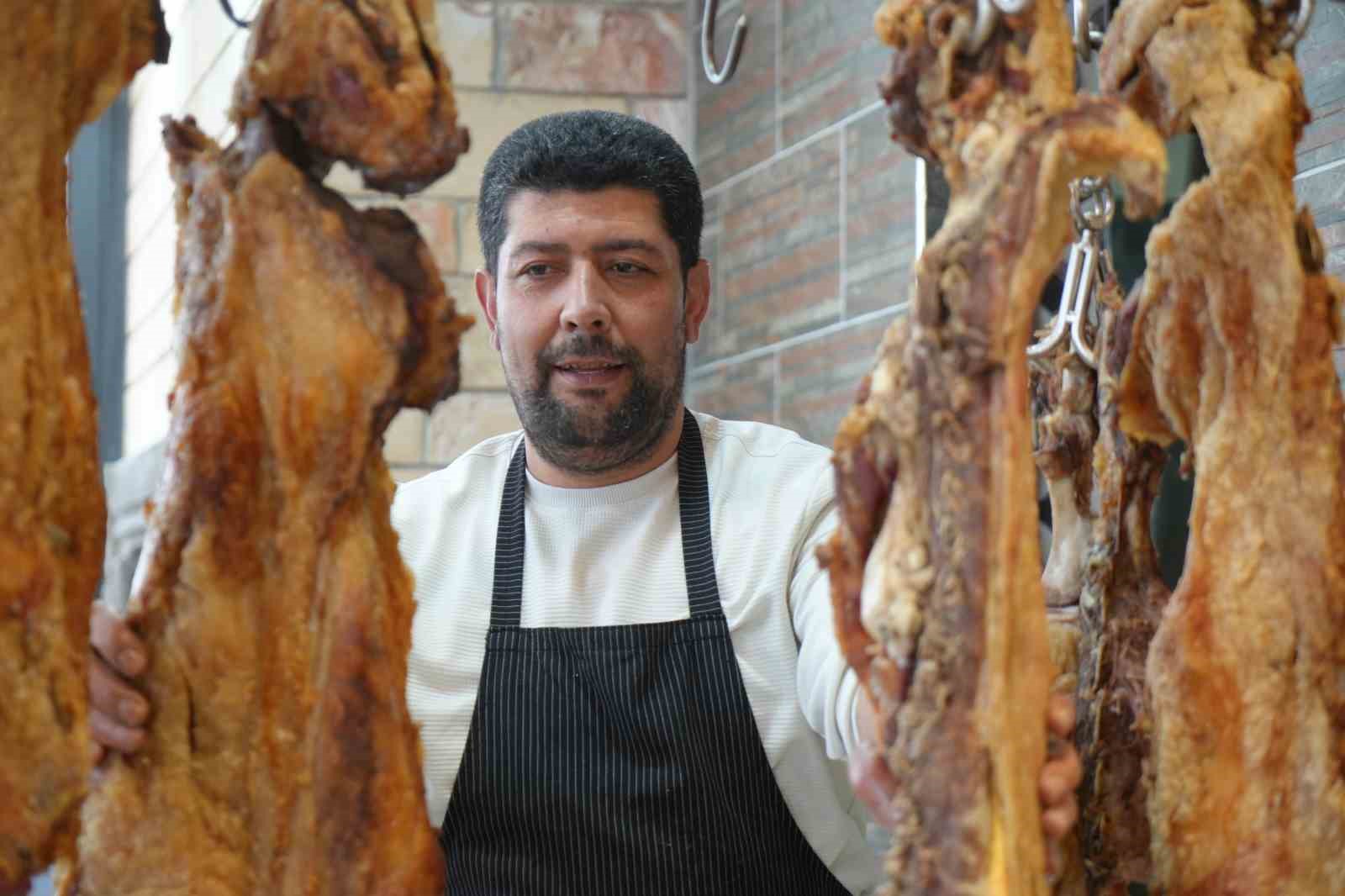 musta 15 yillik ustalikla buryan gelenegi yasatiliyor 2 i2HZ6VhO