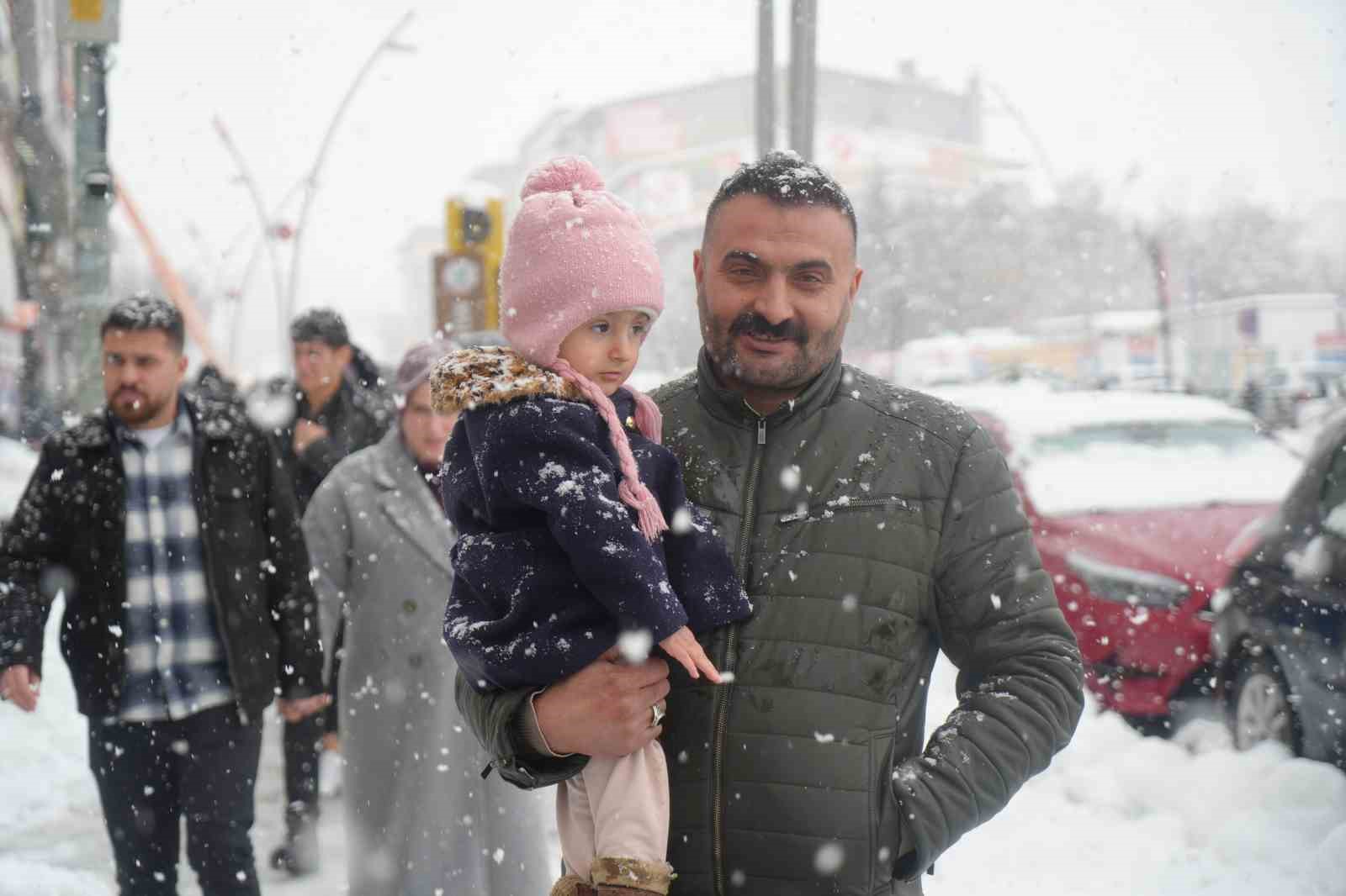 musta 158 koy yolu kapandi 3 cZavUqgT