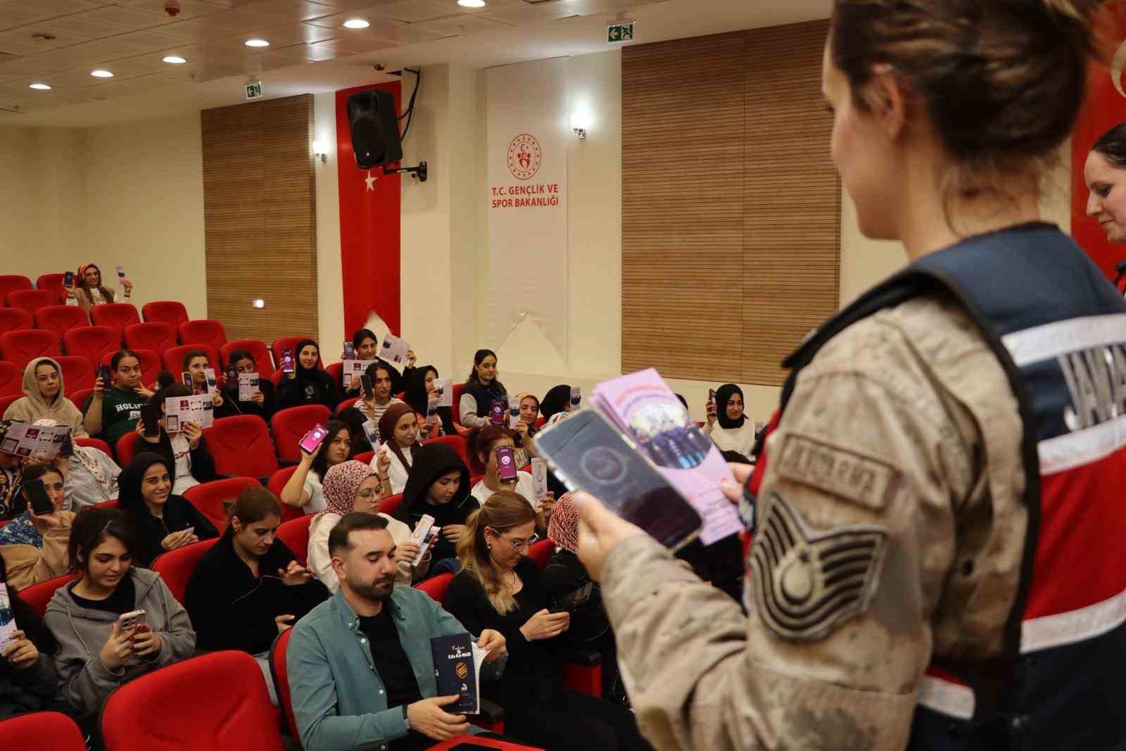 musta 160 universite ogrencisine kades uygulamasi anlatildi 2 Xz3m9hnk