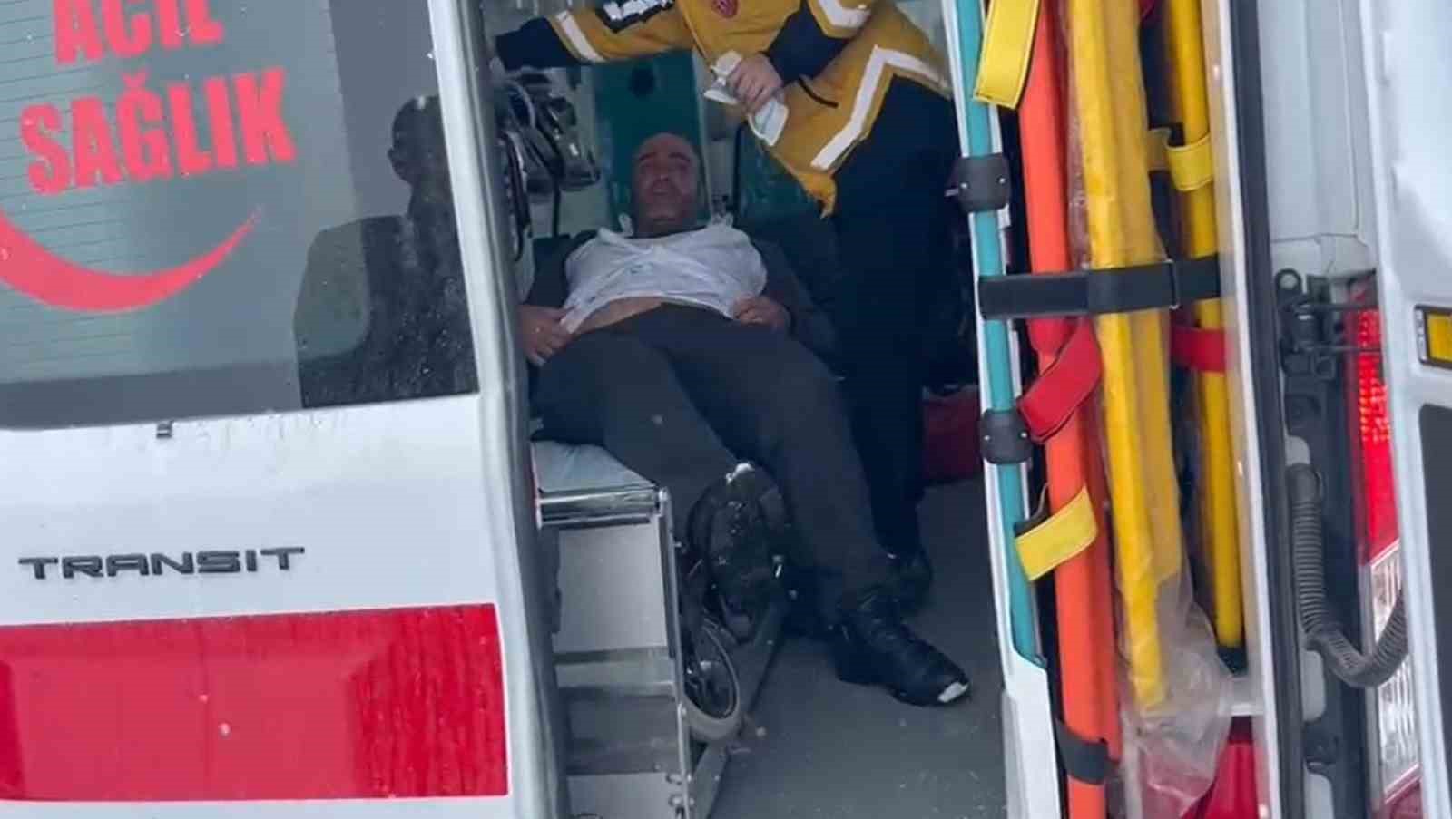 musta 40 koy yolu kapandi mahsur kalan hasta kurtarildi 4 ms8J3hL2