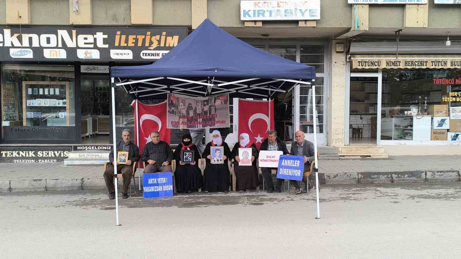 musta annelerin evlat nobeti devam ediyor 1 eRKQ4vl8