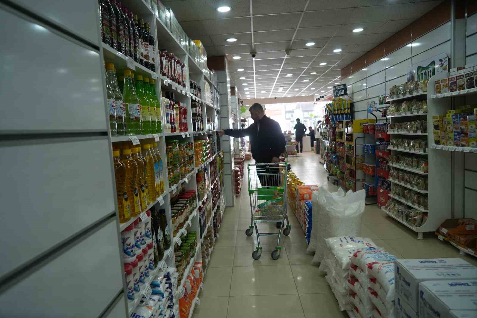 Muş’ta boykot ürünlerini raflarına almayan yeni market hizmete açıldı 7 musta boykot urunlerini raflarina almayan yeni market hizmete acildi 3 UvwLdvGb