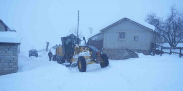 musta-ekipler-seferber-oldu-7-bin-kilometre-yol-acildi-p8mRtuKO.jpg