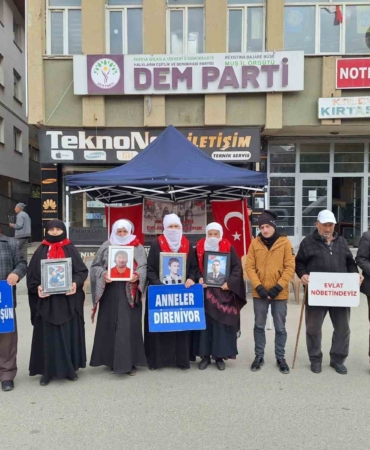 musta-evlat-nobetindeki-ailelerden-teslim-olsun-cagrisi-WE5nIq1K.jpg