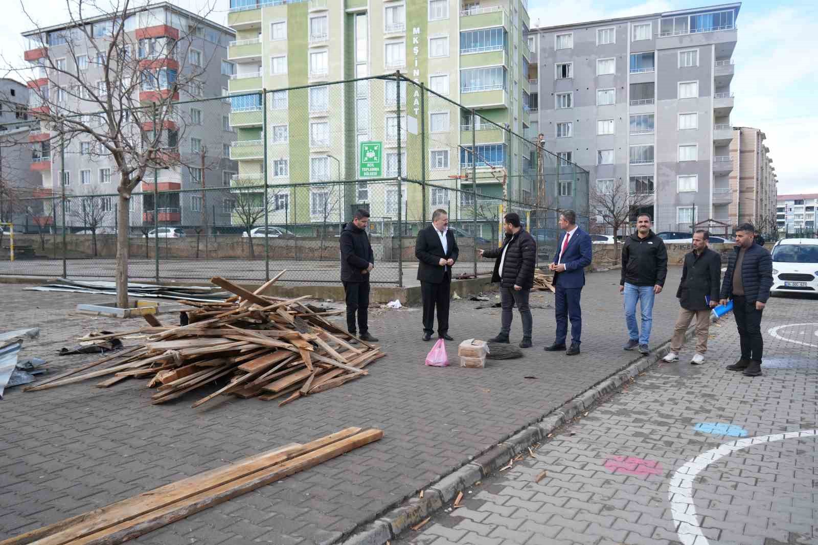musta firtina okul catisini ucurdu egitime ara verildi 5 tAsyfUaC