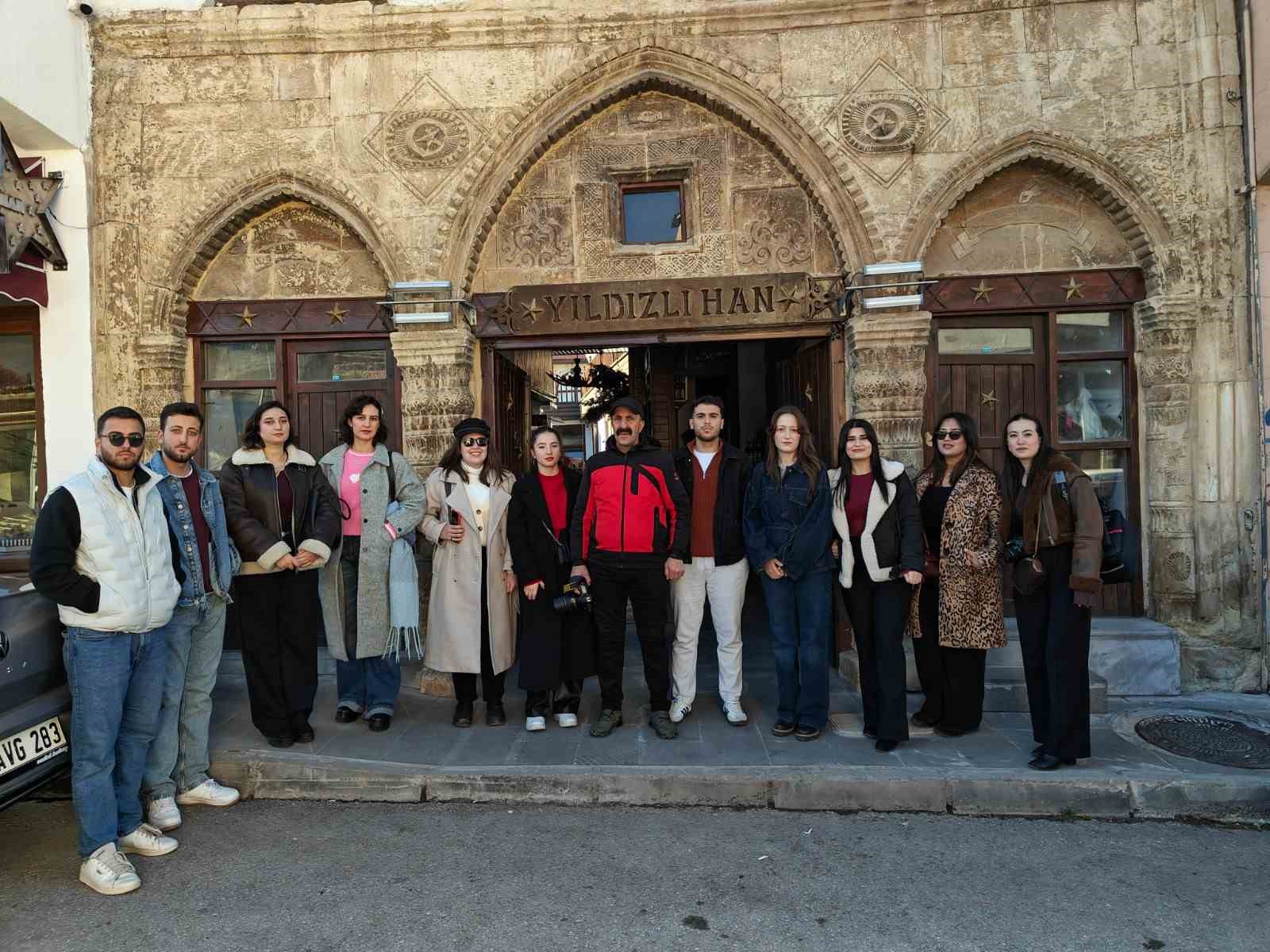 musta fotografcilik kursiyerleri tarihi ve kulturel mek nlarini fotografladi 1 ahBuIZse