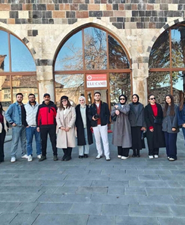 musta-fotografcilik-kursiyerleri-tarihi-ve-kulturel-mek-nlarini-fotografladi-1uKqRMAc.jpg