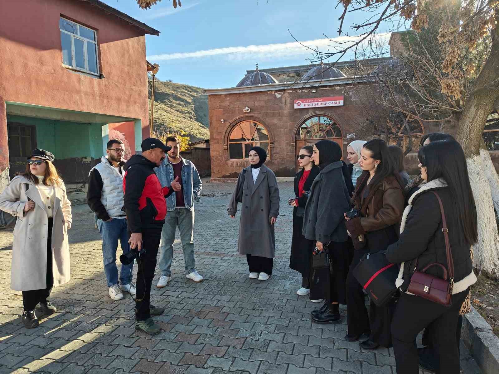 musta fotografcilik kursiyerleri tarihi ve kulturel mek nlarini fotografladi 5 wrgdqC6k