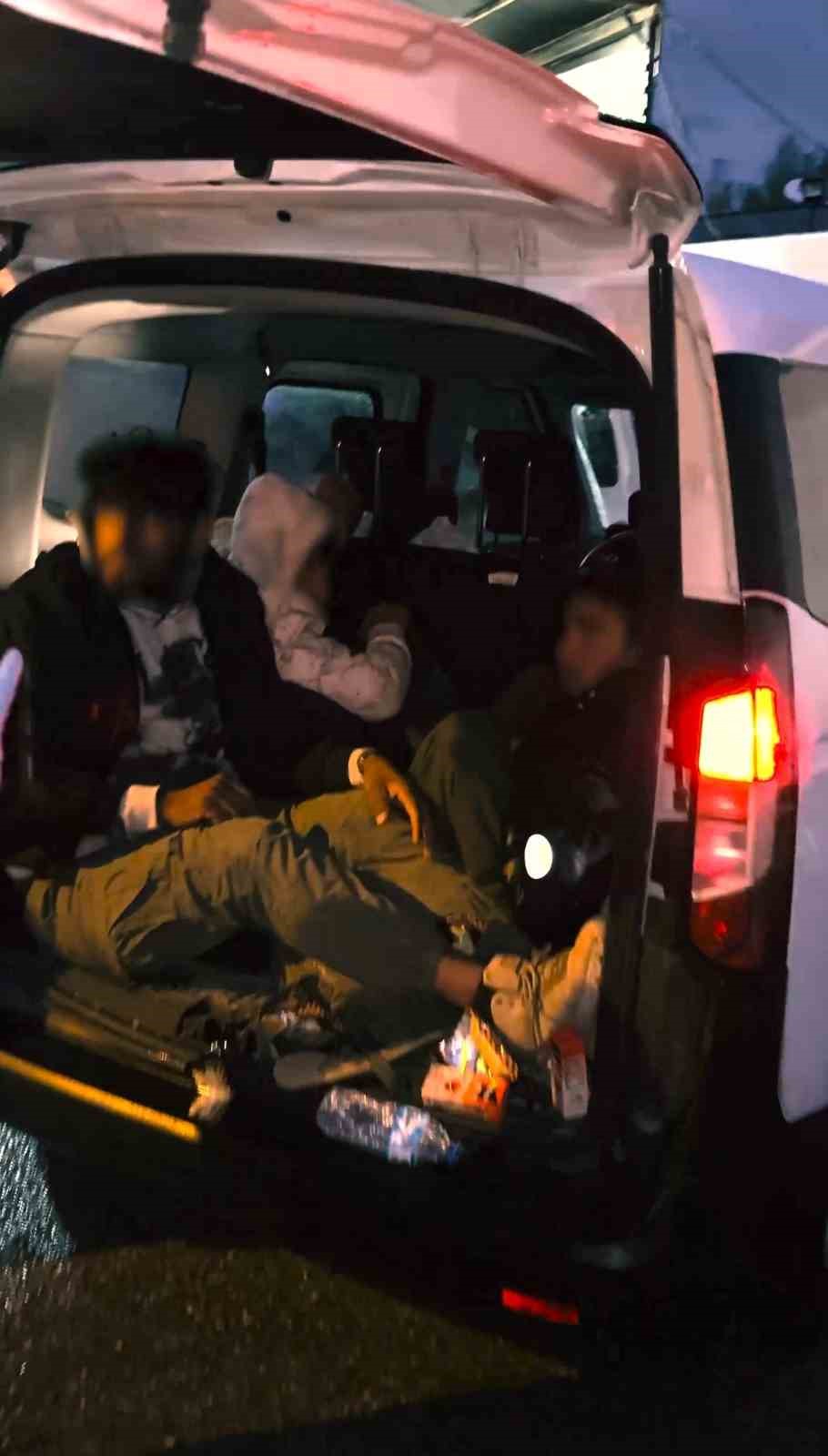 Muş’ta göçmen kaçakçılığı operasyonu: 2 organizatör tutuklandı 6 musta gocmen kacakciligi operasyonu 2 organizator tutuklandi 2