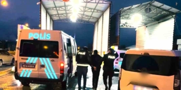 musta-gocmen-kacakciligi-operasyonu-2-organizator-tutuklandi-auER13nw.jpg