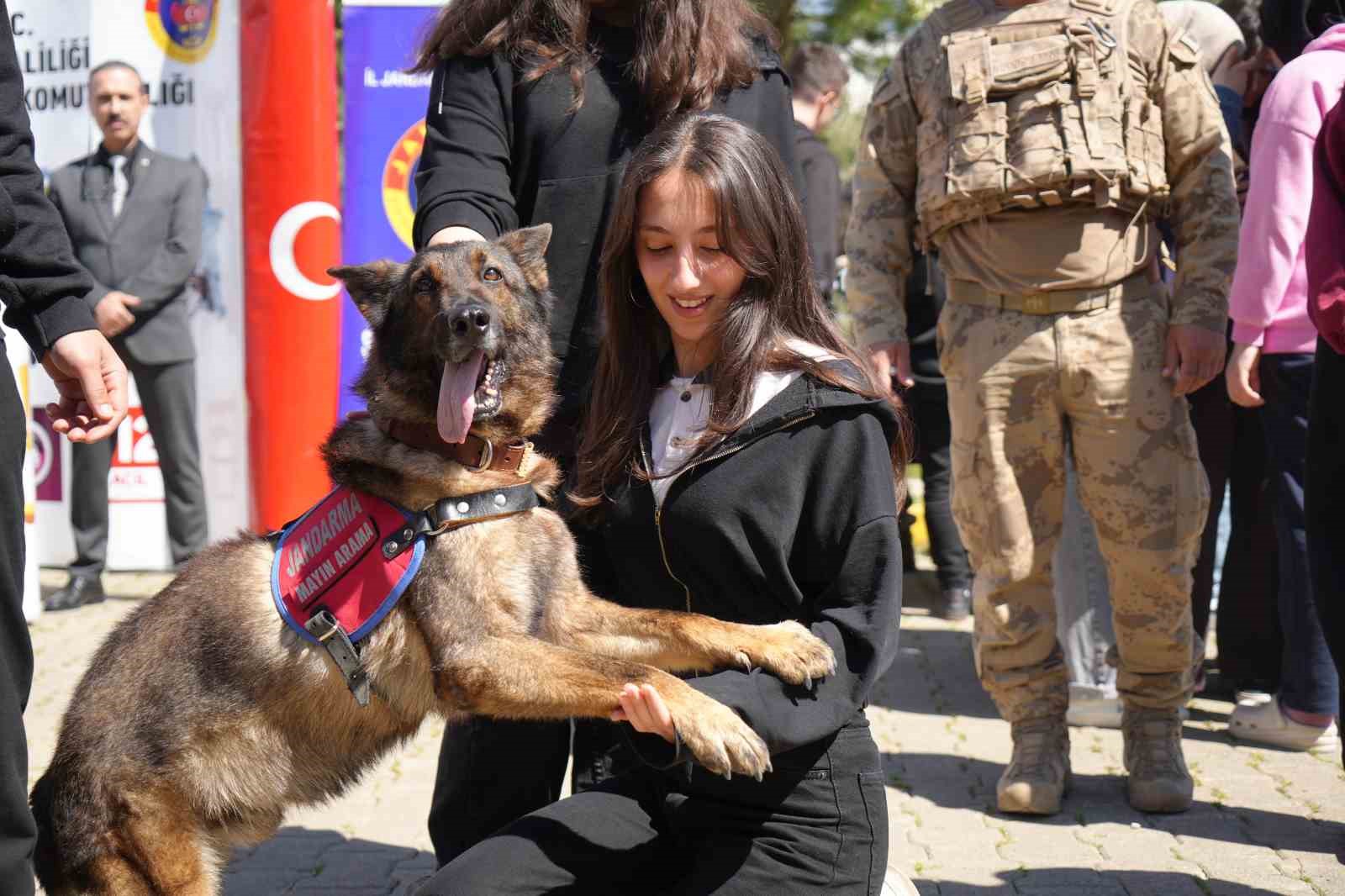 musta jsga tanitim faaliyeti ogrencilerden yogun ilgi gordu 5 Z9ZCUItn
