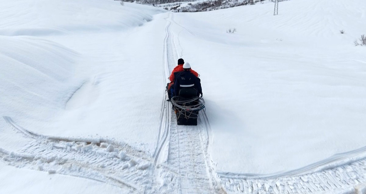musta kar motorlu mudahale 10 koy ve 24 mezraya yeniden enerji verildi 2 E61E4PVW