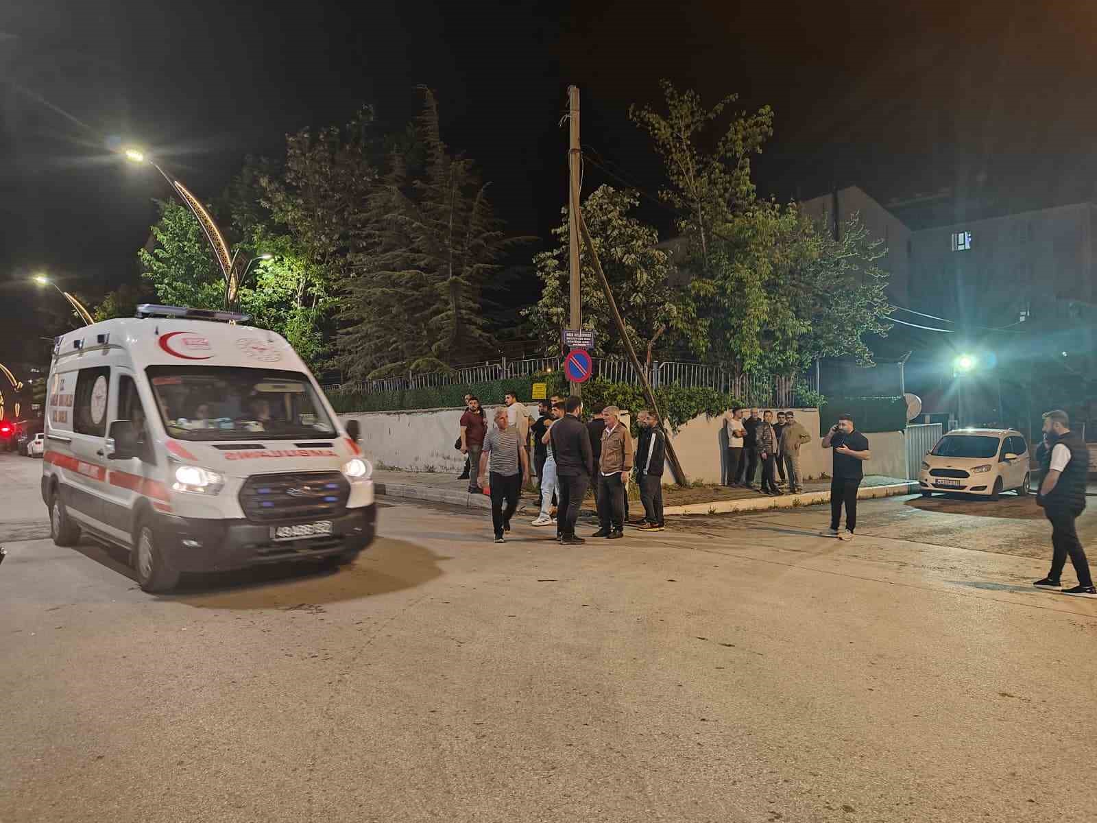 Muş’ta kardeşini ve polisi yaralayan şüpheli operasyonla etkisiz hale getirildi 5 musta kardesini ve polisi yaralayan supheli operasyonla etkisiz hale getirildi 1 IcSeE7Cg