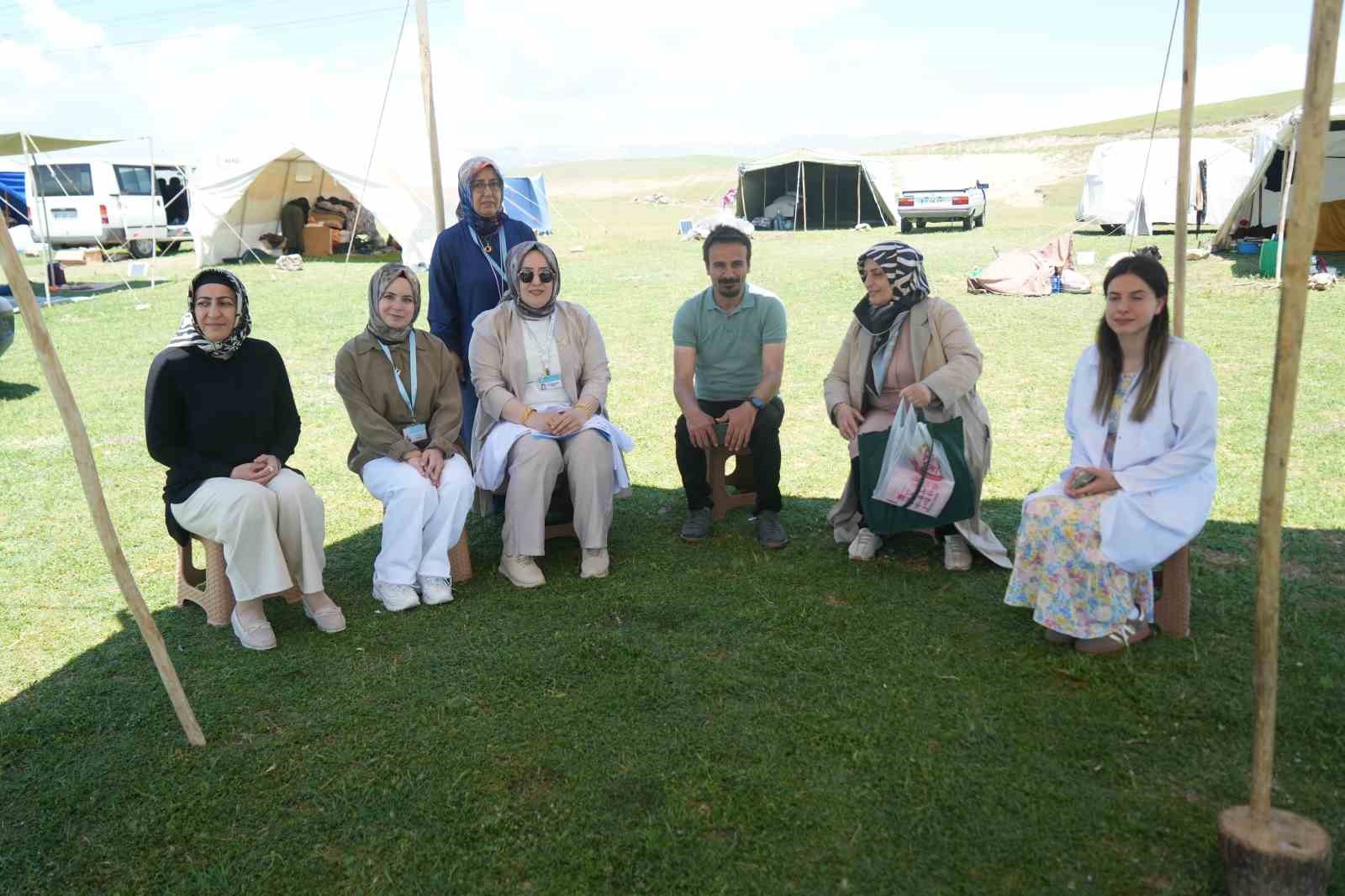 musta mevsimlik tarim iscilerine konaklama alanlarinda saglik taramasi 7 U8EG1bgF