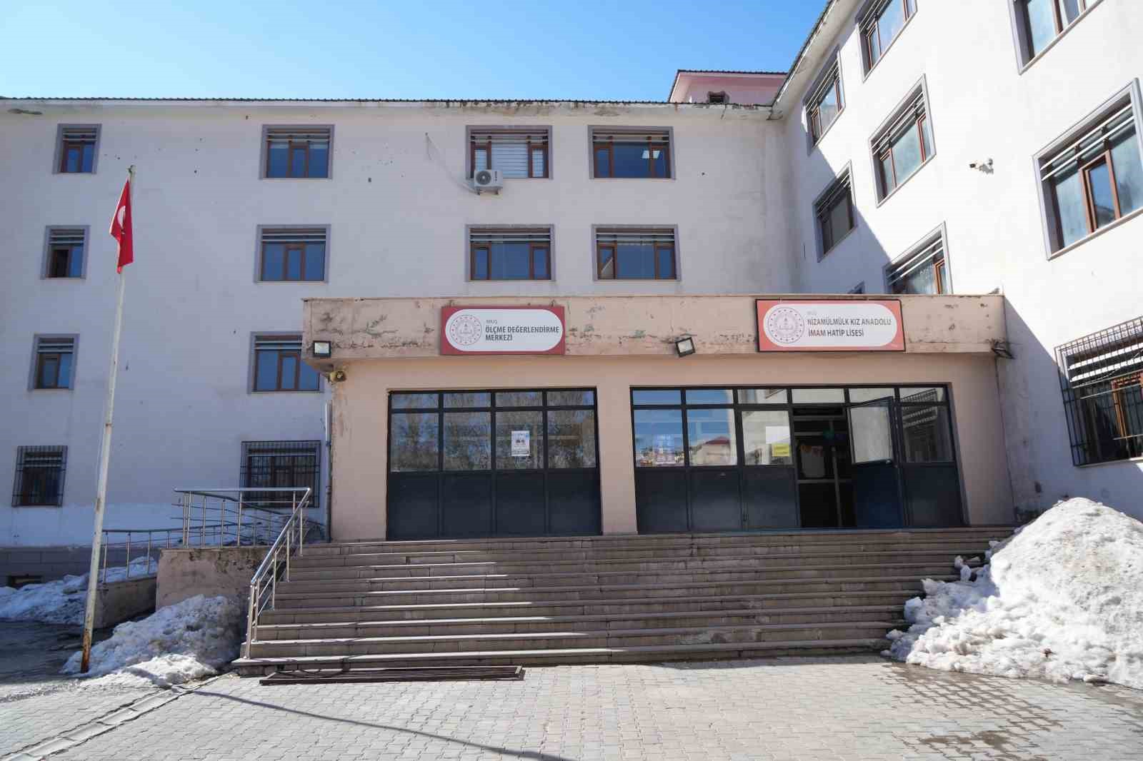 musta ogrencilerden ramazana ozel sinif ve okul suslemesi 1 eR23nl85