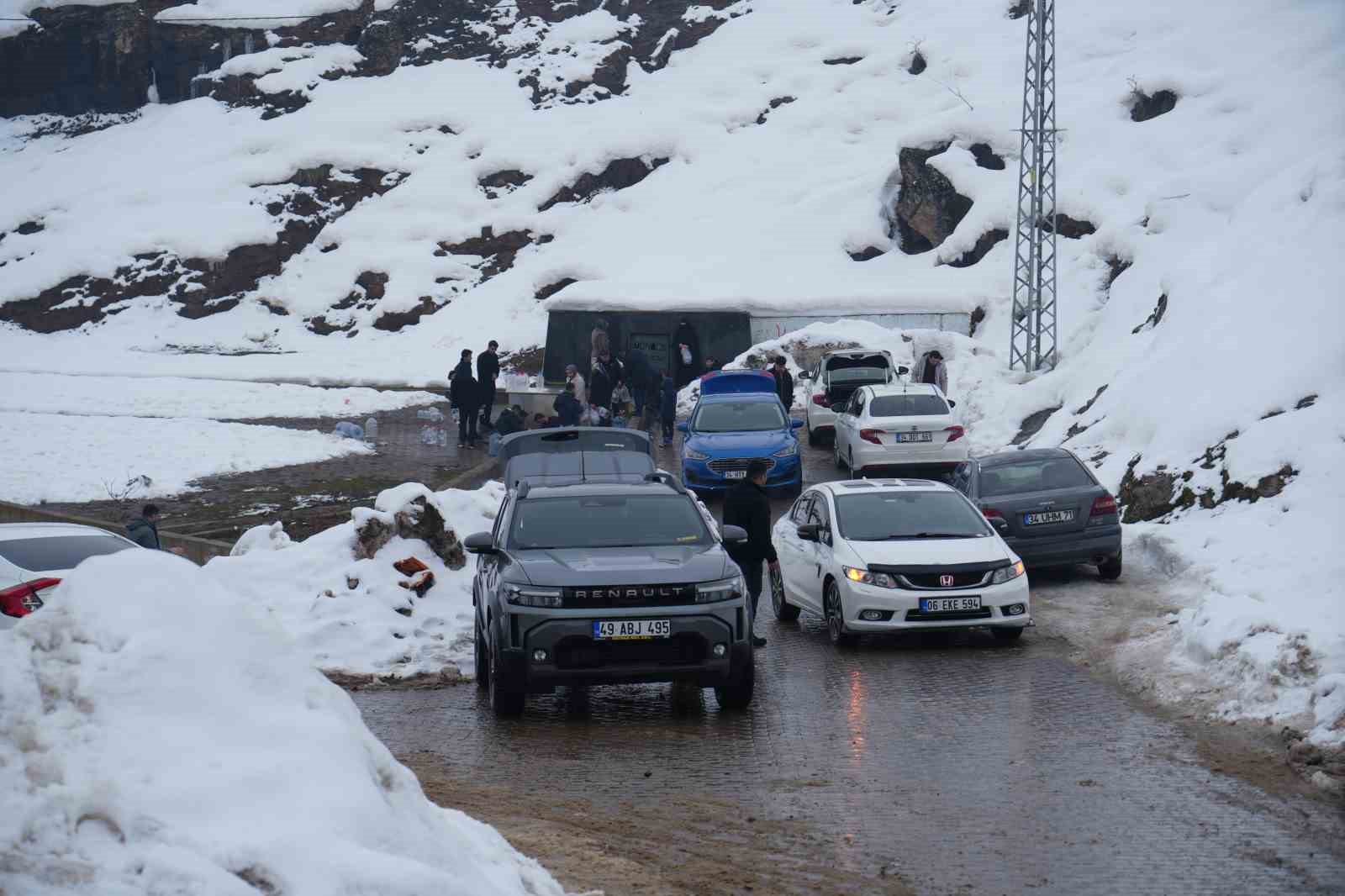 musta sebeke suyunda bakteri tespit edildi vatandaslar cesmelere akin etti 5 KUzSJ4dl