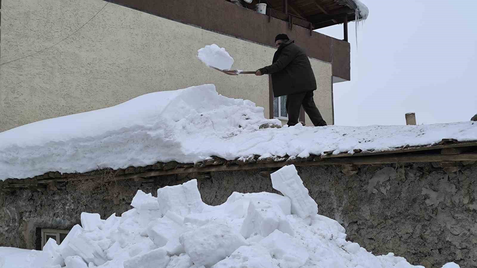 musta tek katli evler kara gomuldu 4 gYLCCWrQ
