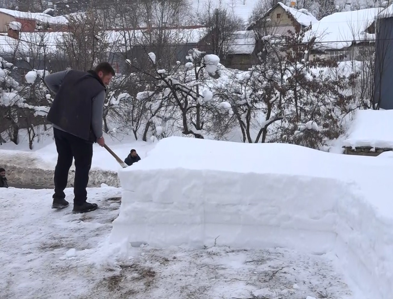 musta tek katli evler kara gomuldu 7 HngsvcW9