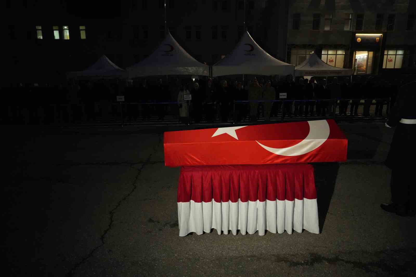 Muş’ta Üsteğmen Ali Kablan silah kazasında hayatını kaybetti 10 musta ustegmen ali kablan silah kazasinda hayatini kaybetti 6 KKYZBGrO