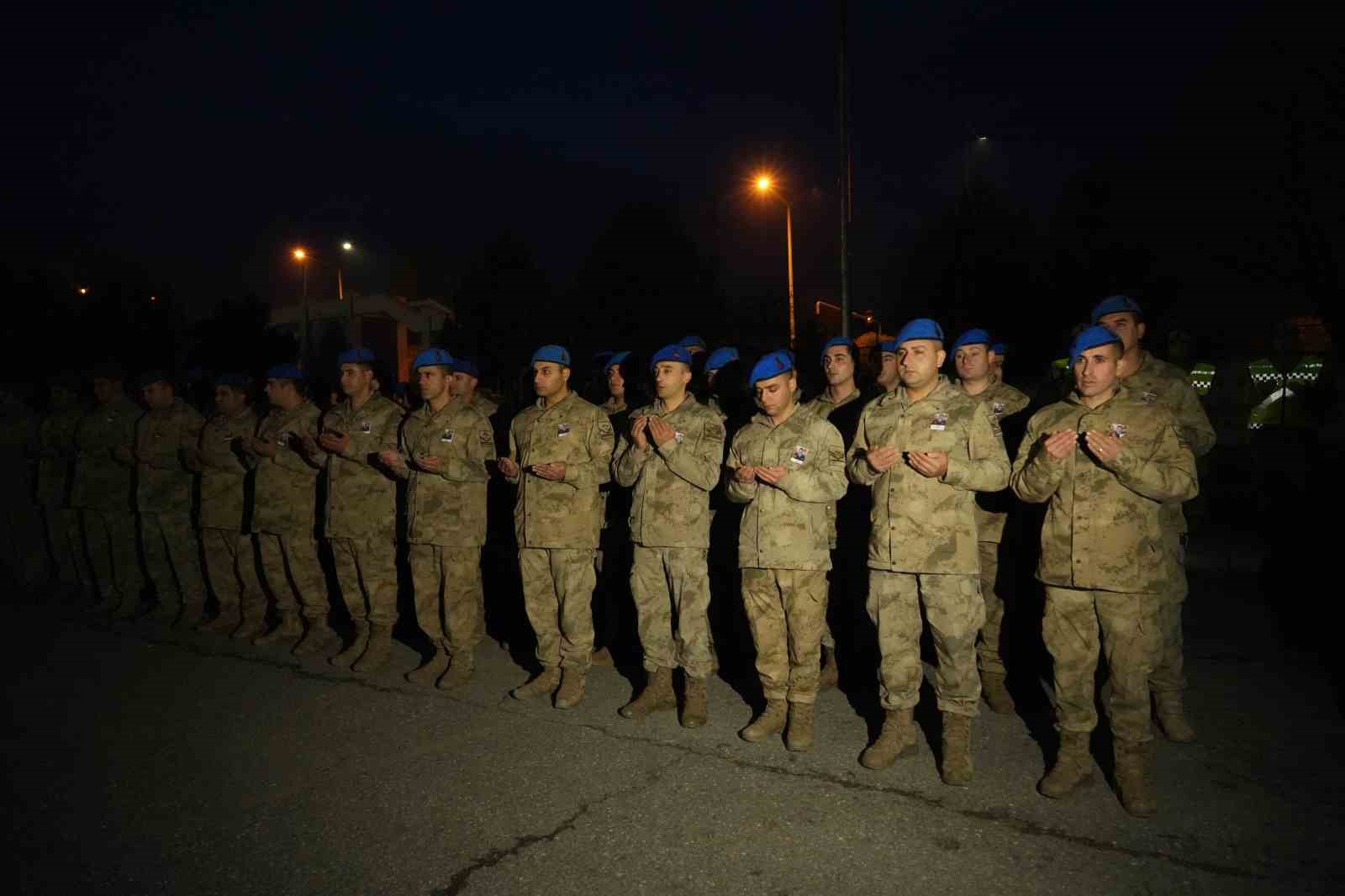 Muş’ta Üsteğmen Ali Kablan silah kazasında hayatını kaybetti 13 musta ustegmen ali kablan silah kazasinda hayatini kaybetti 9 3a31qBWk