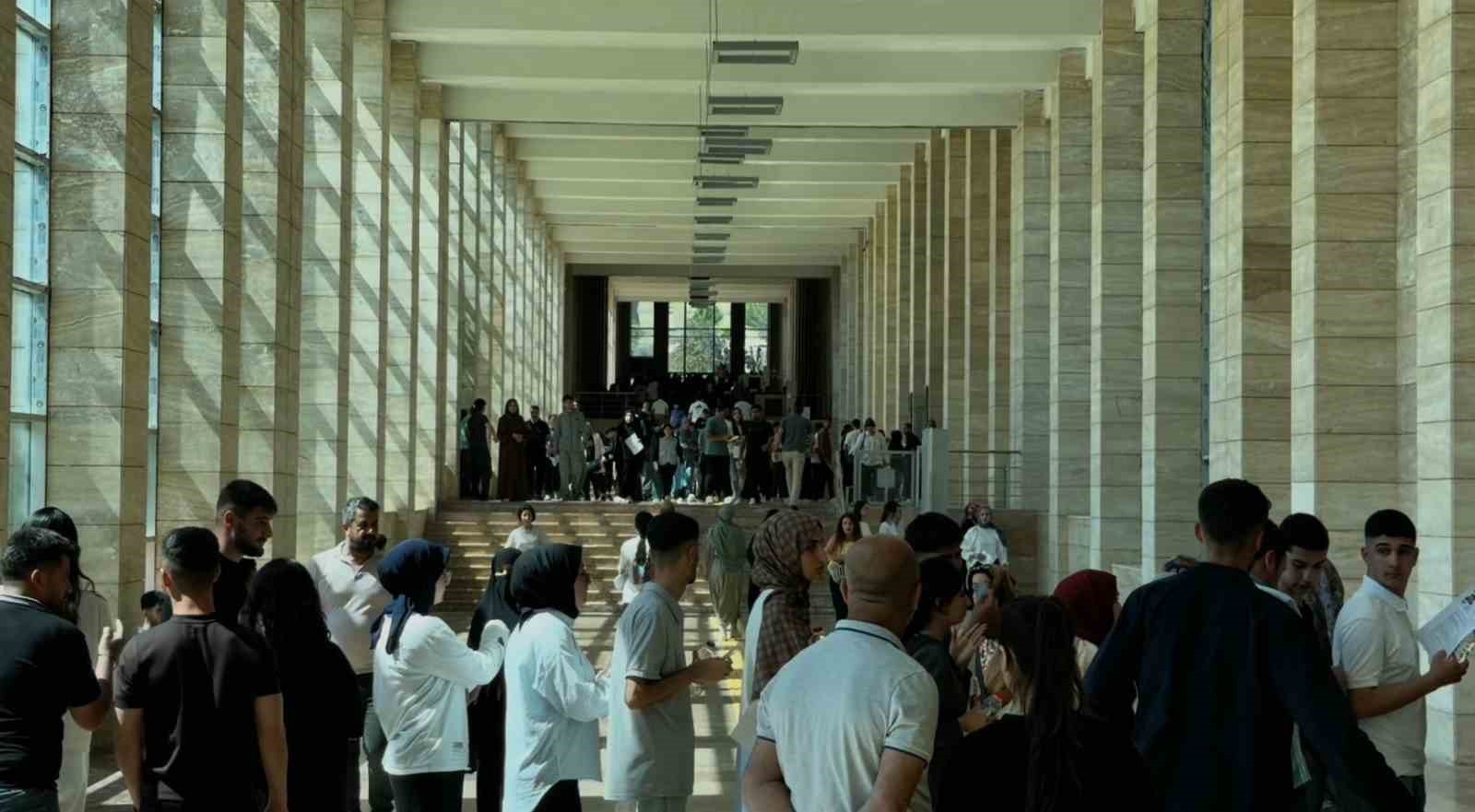 musta yks maratonu tyt oturumuyla basladi 4 tkIVFmSC