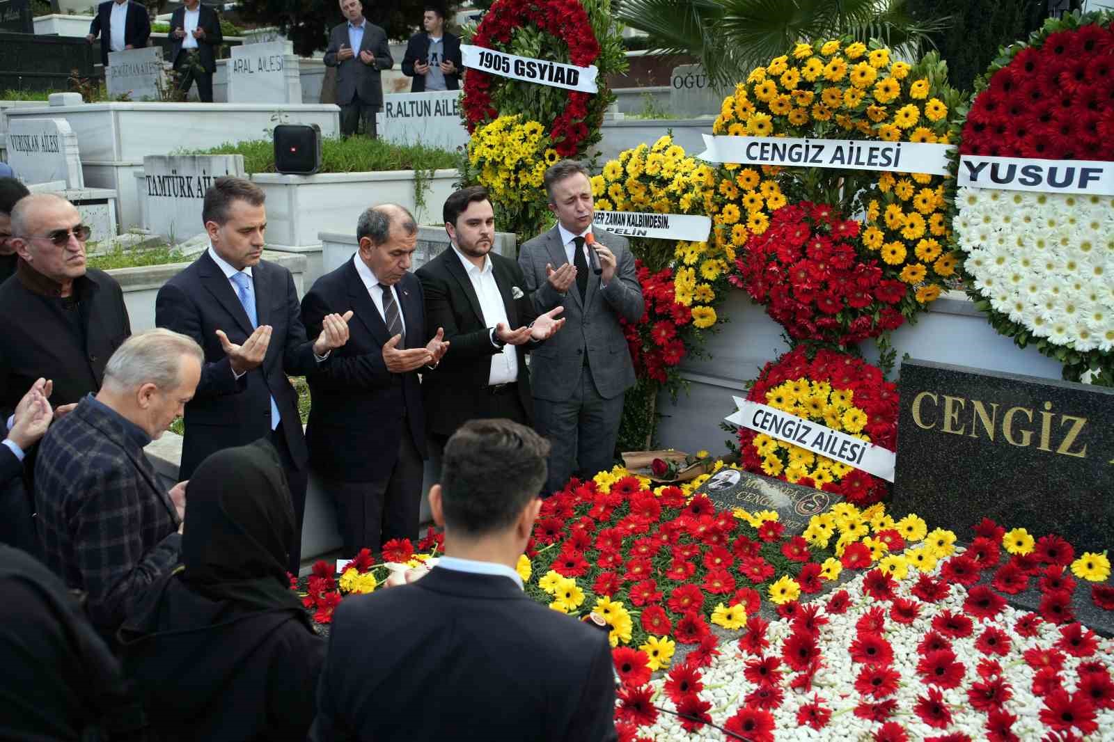 mustafa cengiz kabri basinda anildi 4 aFREVuBS