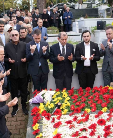 mustafa-cengiz-kabri-basinda-anildi-Gf55vL9i.jpg