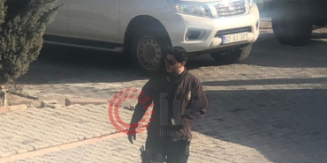 mustafa-turkay-sonelin-silahli-ve-kamuflajli-fotografi-ortaya-cikti-KhfPeuXk.jpg