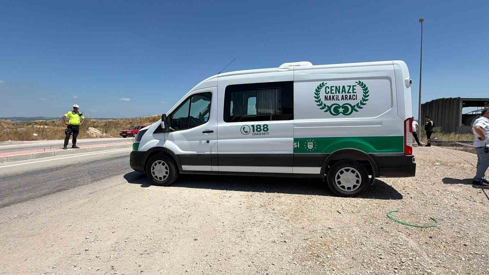 Mustafakemalpaşa’da sulama kanalında erkek cesedi bulundu 5 mustafakemalpasada sulama kanalinda erkek cesedi bulundu 1 dJdAv11l