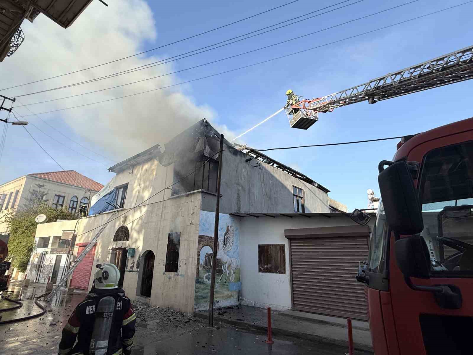 mustakil evde korkutan yangin 3 u3uOpeQS