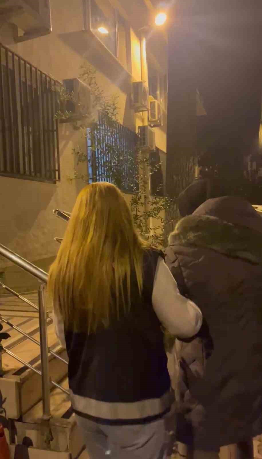 musterileri adina kredi ceken beyaz esya bayisi kadina ev hapsi verildi 1 vjTYSgKb