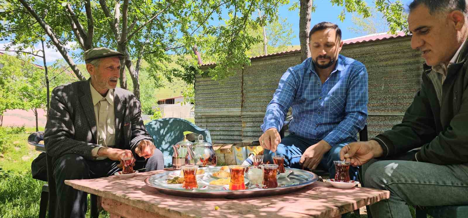 musun uc dilli ilcesi haskoy 7den 70e herkes turkce kurtce ve arapca konusuyor 1