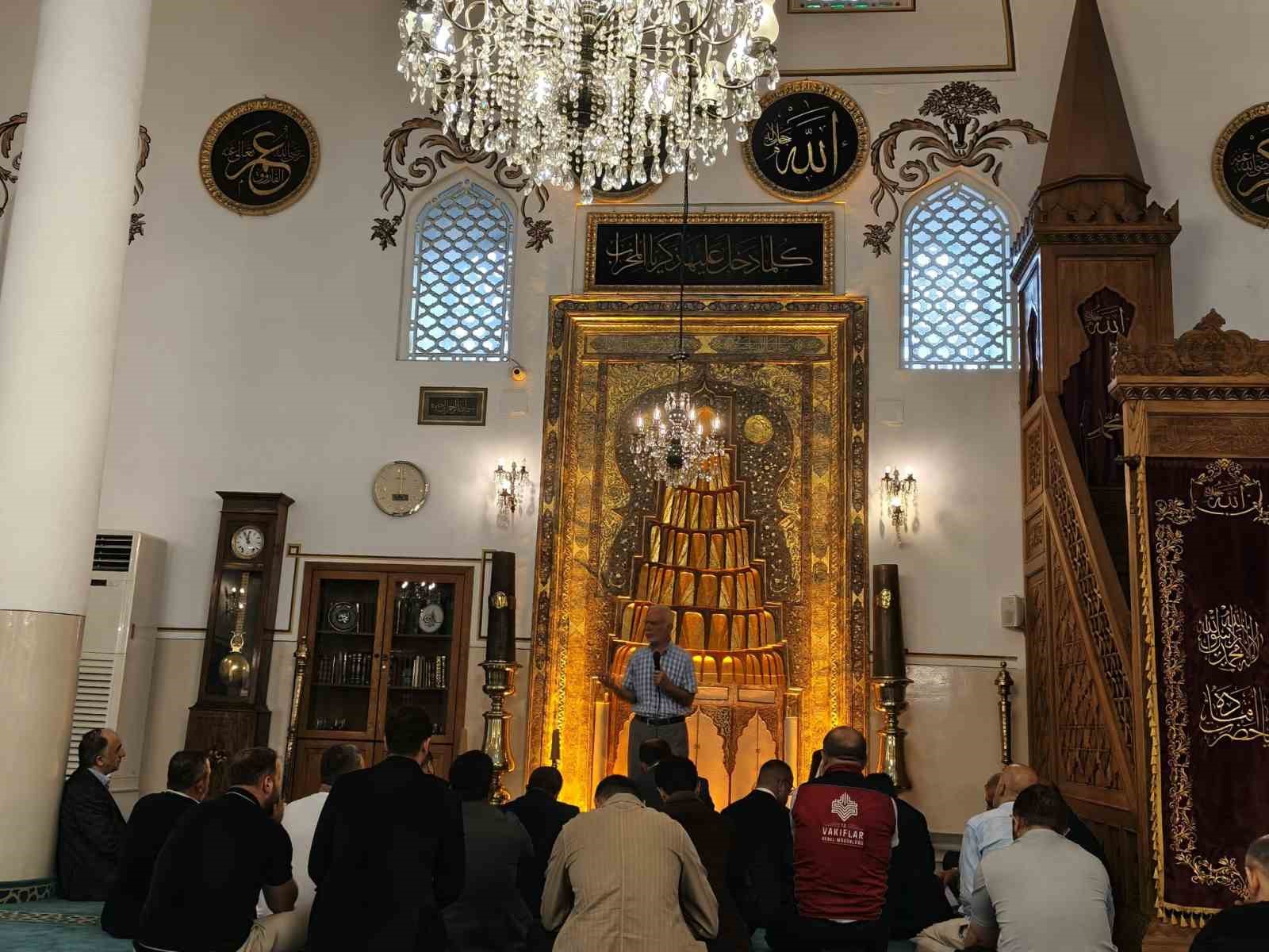 Mutasavvıf Mehmed Muhyiddin Üftâde Hazretleri, vefatının 446. sene-i devriyesinde dualarla anıldı 5 mutasavvif mehmed muhyiddin uft de hazretleri vefatinin 446 sene i devriyesinde dualarla anildi 1 EJGY6Hds